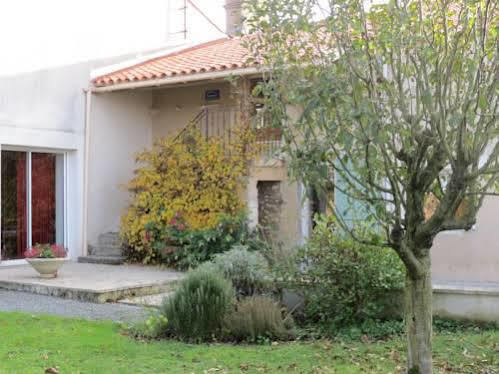 Bed and Breakfast L'Aubinoise Saint-Aubin-la-Plaine Exteriér fotografie